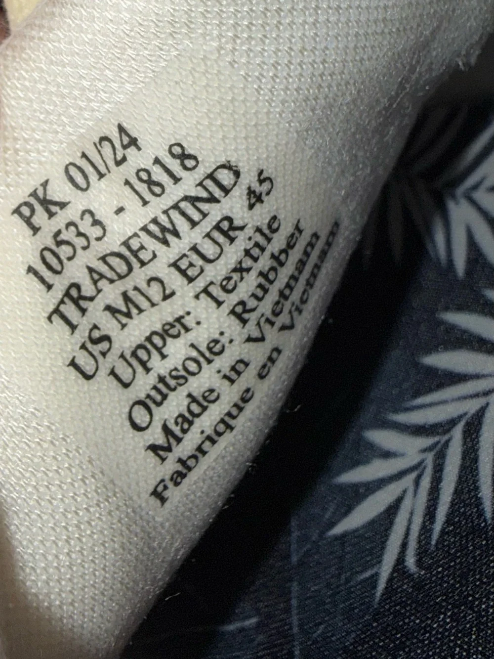 🆕 OluKai Tradewind Sneakers Off White Men’s 12